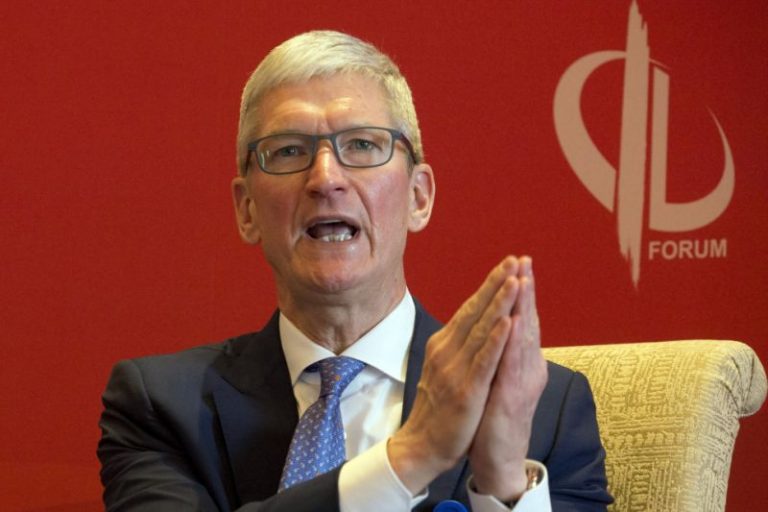 Apple to develop, ‘Well-Crafted’ Privacy Regulations After Facebook Data Scandal