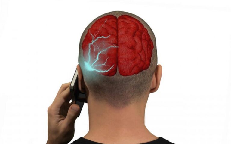 Mystery Solved: Is the radiation from cell phones dangerous or not??