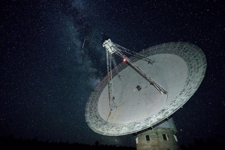 Mysterious fast radio bursts from deep sea "May be Alien"
