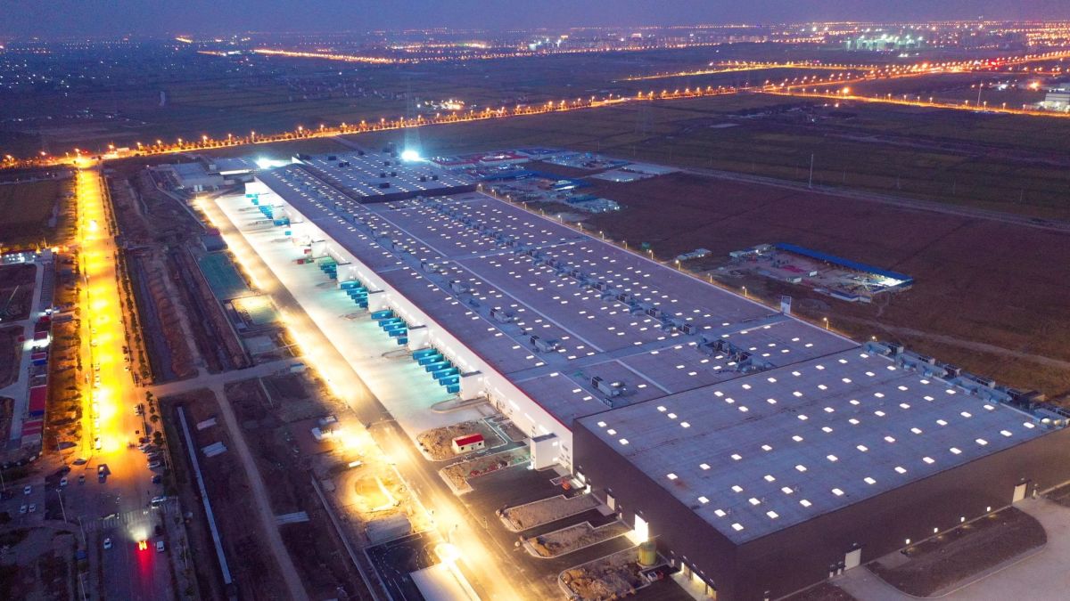 Shanghai Gigafactory in less than 6 months