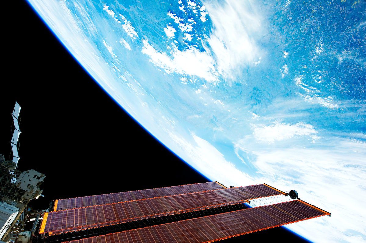 Solar Power Stations Floating in Space can Solve Earth's energy needs