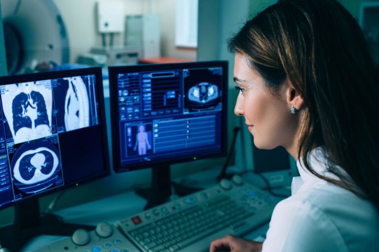 AI BLOOD TEST CAN SPOT LUNG CANCER WITH 90 PERCENT ACCURACY