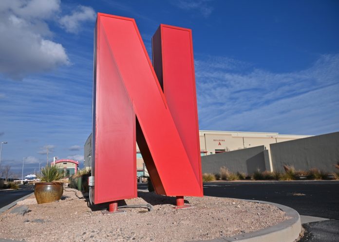 WNetflix to test a new 'add a home' choice to charge for secret key sharing-infomancehatsApp Image 2022-07-19 at 1.49.07 PM