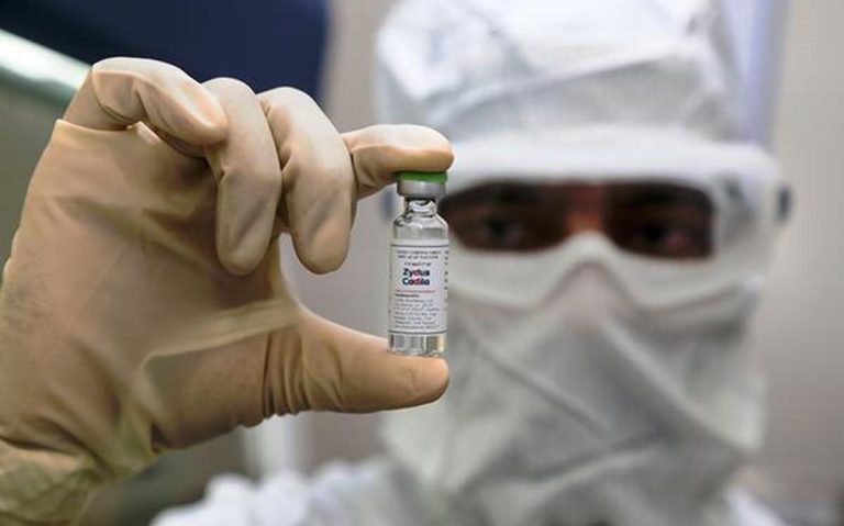 World’s first needle-free COVID vaccine gets the nod