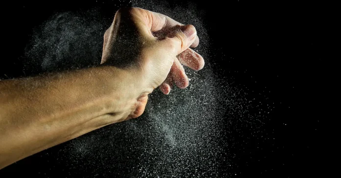 Uncovering the Health Risks of Talcum Powder Use and What You Need to Know
